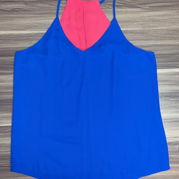 Pink and blue reversible tank top - Picture 10 of 11